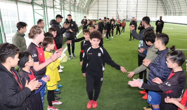 Karaman'da Minik Futbolcular Fair Play Dersi Verdi