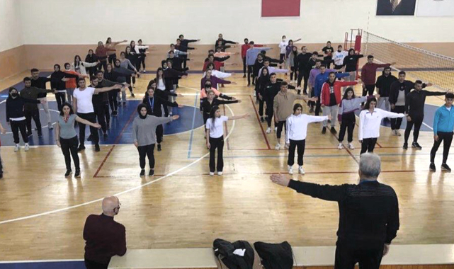 Karaman’da Voleybol Aday Hakem Kursu Düzenlendi