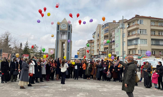 Karamanlı Kadınlar Günlerini Kutladı