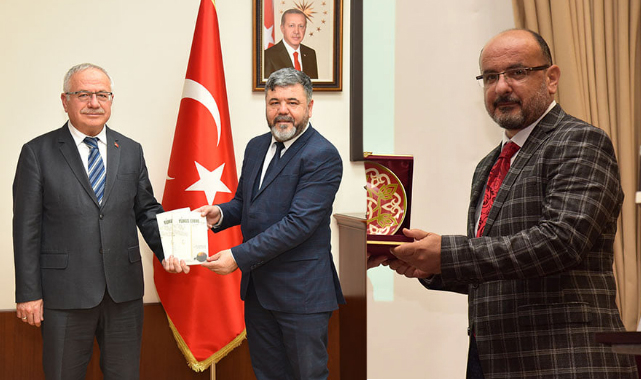 KMÜ'de 2 Yönetici Görevden Alındı