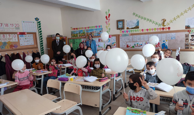 Öğrencilere Ağız ve  Diş Sağlığı, Beslenme ve Akılcı İlaç Kullanımı Anlatıldı