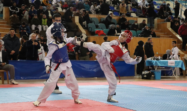 Okul Sporları Tekvando Grup Müsabakaları Sona Erdi