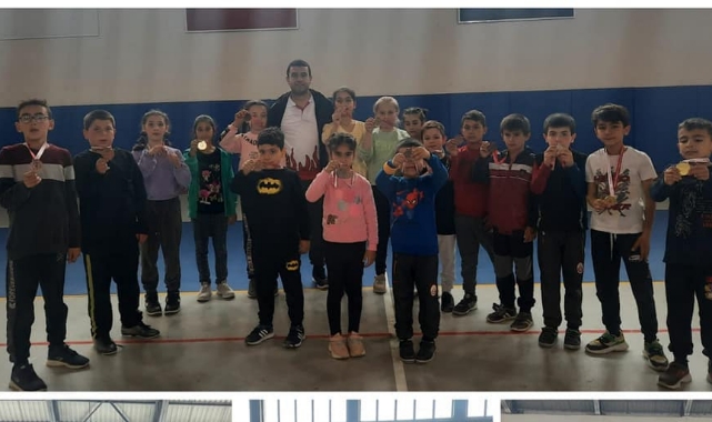 Badminton İl Birinciliği Müsabakaları Sona Erdi