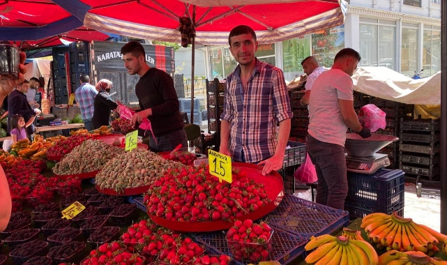 Bayram Öncesi Pazarın Ateşi Düşmeye Devam Ediyor