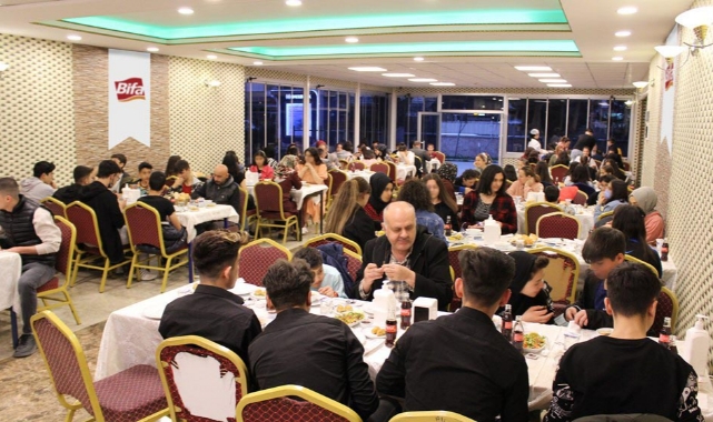 Bifa'dan Çocuk Evlerinde Kalan Çocuklara İftar
