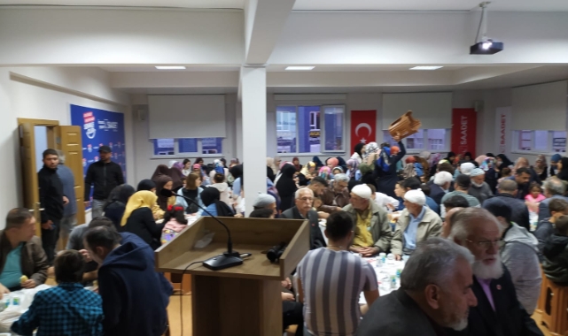 Saadet Partililer İftarda buluştu