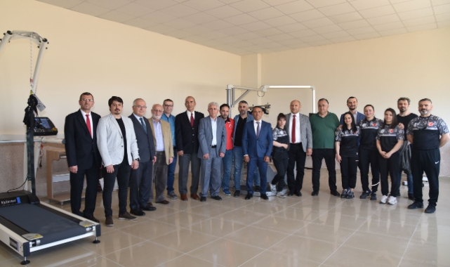 Şampiyonlar Ağırlandı