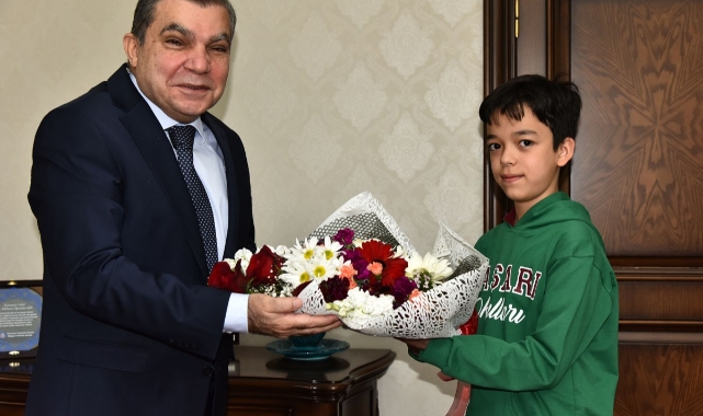 Vali Mehmet Alpaslan şık’ın 23 Nisan Ulusal Egemenlik ve Çocuk Bayramı Mesajı