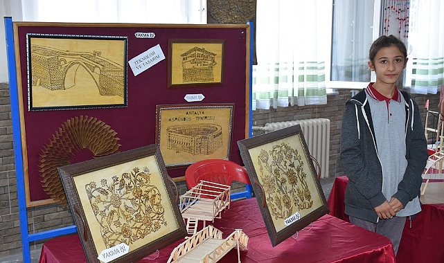 Atık malzemeler sanat eserine dönüştü