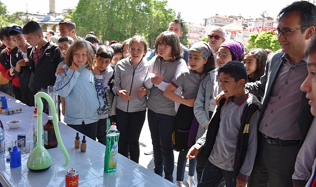 Birbirinden İlginç ve Merak Uyandıran Çalışmalar TÜBİTAK Fuarlarında Sergileniyor