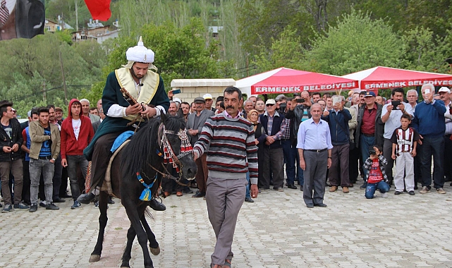 Karaman, Türk Dil Bayramı Programı Belirsizliğini Korurken, Ermenek Bayrama Hazır