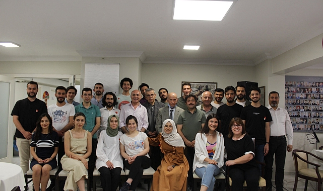 KAREV yılsonu öğrenci ve mezuniyet toplantısı yapıldı