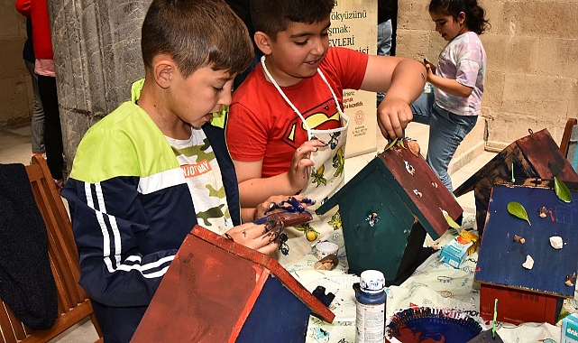 Kuş Evi Boyama Etkinliği Düzenlendi