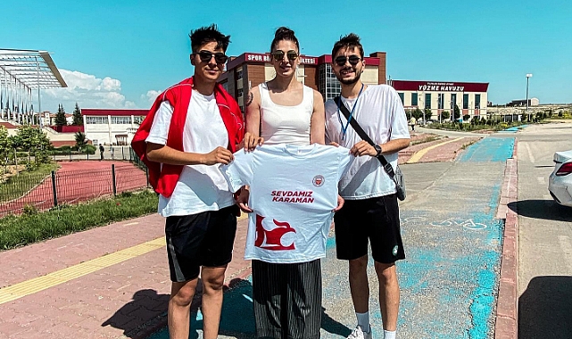Milli Sporculardan Karaman Futbol Kulübüne Destek