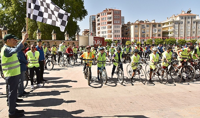 Sağlıklı Yaşam İçin Pedal Çevirdiler