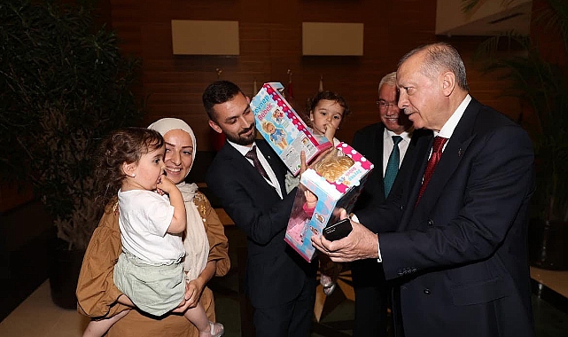 Cumhurbaşkanı Erdoğan'dan Mihrimah ve Mihrişah kardeşlere özel ilgi