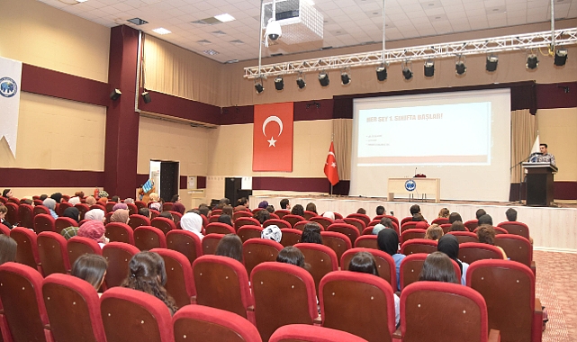  Dünya Diyetisyenler Günü Söyleşisi Düzenlendi