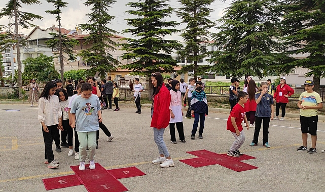Eğlenceli çocuk atletizminde hedef 10 bin süper çocuk!