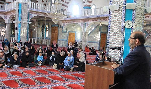 Karaman’da Kadın Din Görevlileri, Hafızlık Bölge Birinciliği için yarıştı