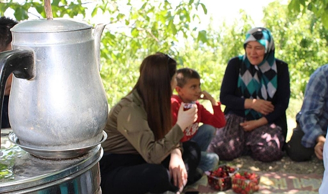 Kaymakam Gür İlçede Vatandaşla İç İçe Çalışmaları Yerinde İnceliyor
