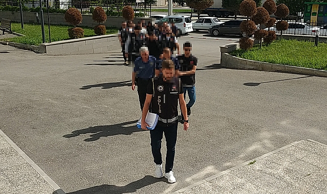 Uyuşturucu Operasyonunda Gözaltına Alınan 9 Kişi Adliyeye Sevk Edildi