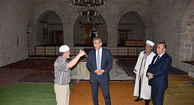 Vali Akkoyun Karabaş Veli Külliyesi’ni ziyaret etti