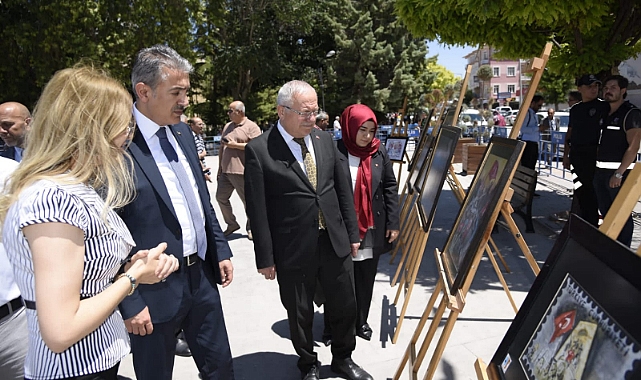 15 Temmuz Temalı Resim Ve Fotoğraf Sergisi Açıldı