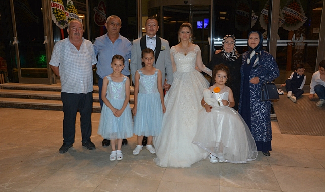 Gencer ve Kurşun ailelerinin mutlu günü