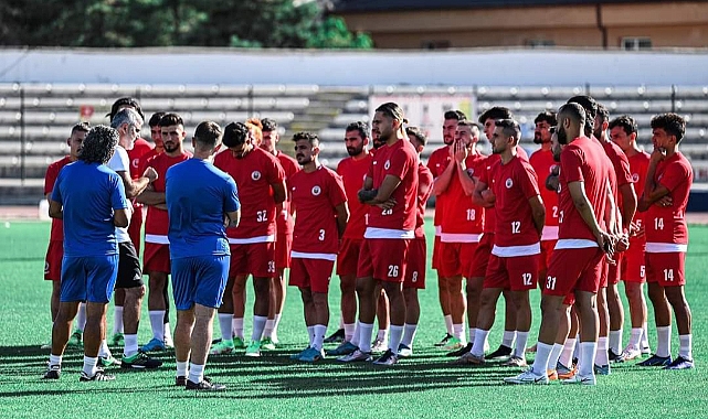 Karaman FK ilk antrenmanını yaptı