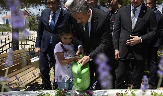 Kurban Bayramı Arifesinde Şehitlik Ziyaret Edildi