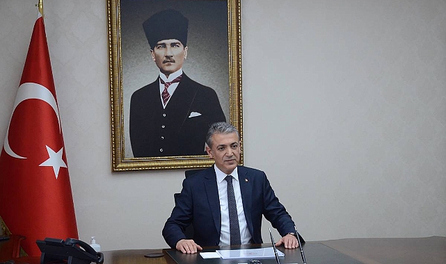 Vali Akkoyun; “15 Temmuz, Bayrağımıza, Vatanımıza, Millî İradeye ve Demokrasiye Gönül Verenlerin Zaferidir”