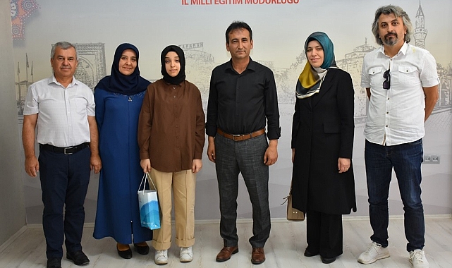 Çalışkan'dan, TÜBİTAK Fen Lisesini Kazanan öğrenciye Tebrik