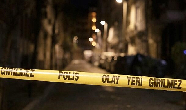 'Ekmek yok' diyen çalışanı bıçaklayarak öldürdü