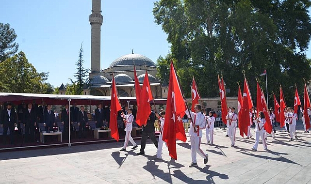 Karaman'da Büyük Zafer'in 100. Yılı Coşkuyla Kutlandı