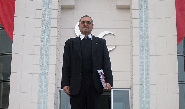 Muzaffer Uysal Kalbine Yenik Düştü