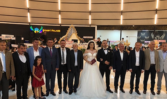 Bayram ve Karaarslan Ailesinin Mutlu Günü