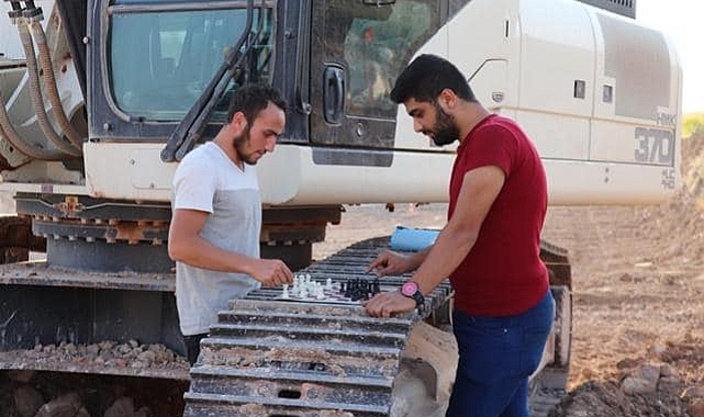 Karaman'da sokakta satranç var etkinliği düzenlendi