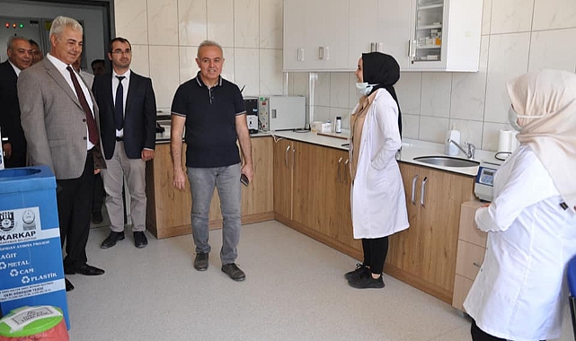 Şeker, Sağlık Kurumlarını ve STK'ları Ziyaret Etti