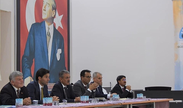 Vali Akkoyun: "Eğitim için her türlü imkânı seferber etmeye hazırız."