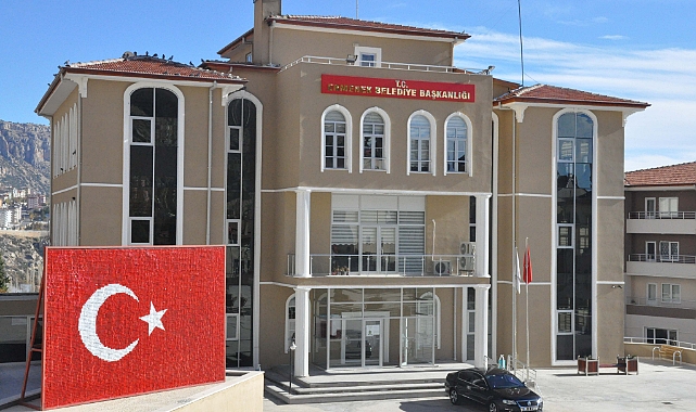 Ermenek Belediyesi'nden yükseköğrenimi kazananlara eğitim desteği