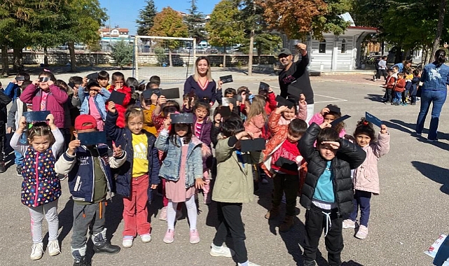 İmaret Ortaokulunda 5 farklı yöntemle güneş tutulması etkinliği gerçekleşti