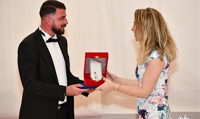 Karamanlı Gazeteciye Yılın Gazetecilik Ödülü