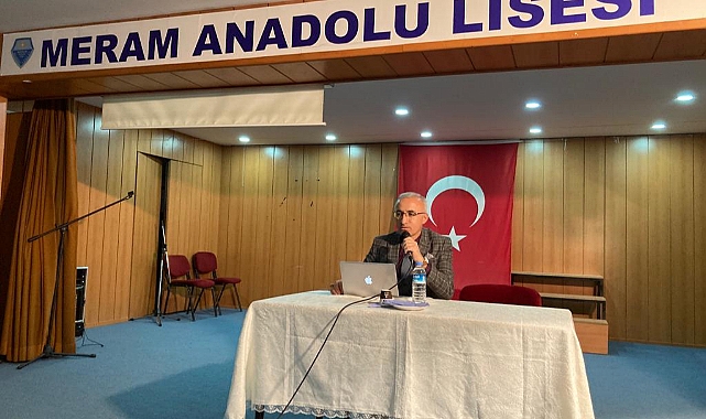 Rektör Karaman'dan 'Fuat Sezgin ve Müslümanların Bilime Katkıları' Konferansı