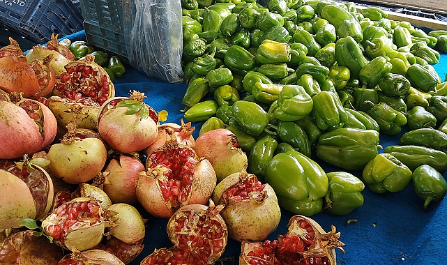 Sonbahar Aylarının Meyveleri Tezgahlardaki Yerini Aldı