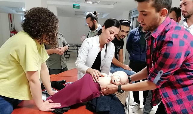 Taşeli Bölgesi Sağlık Personeline ''Hastane Öncesi Obstetrik Aciller'' eğitimi verildi