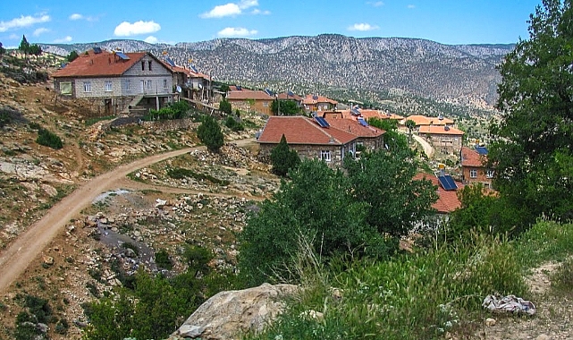 Akçaalan Köyünde Deprem