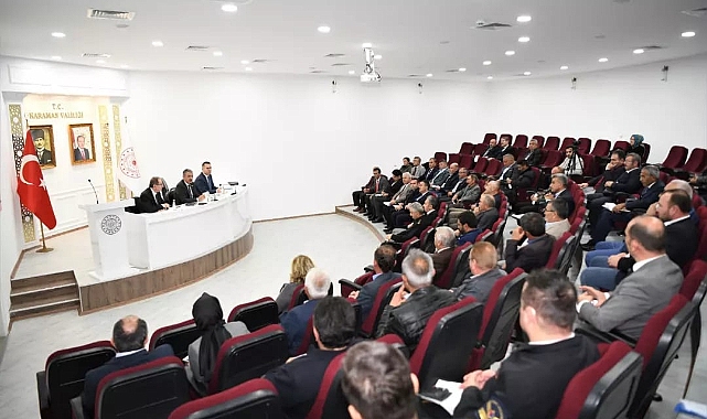 Karaman Valisi Akkoyun Köy Muhtarlarıyla Bir Araya Geldi