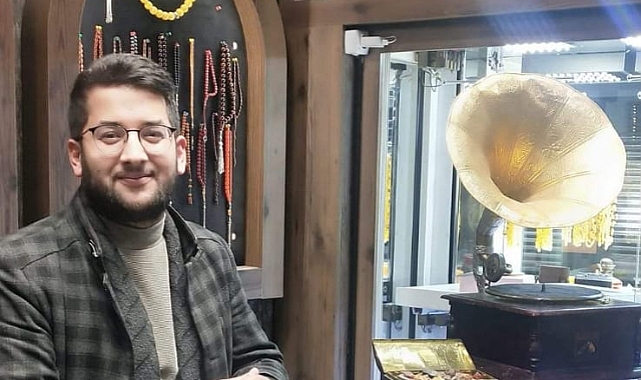 Yoğun İlgi Gören Antika Pazarı Lütfi Elvan Salonlarında