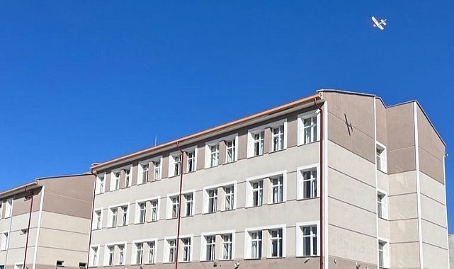 Yunus'un Hürkuşları Karaman semalarında Havalandı