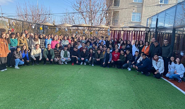 Öğrenciler moral motivasyon kahvaltısında bir araya geldi